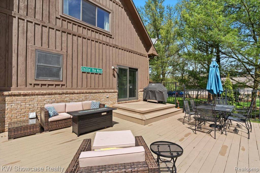6140 ROSEWOOD Parkway, White Lake, MI 48383 — Photo 37