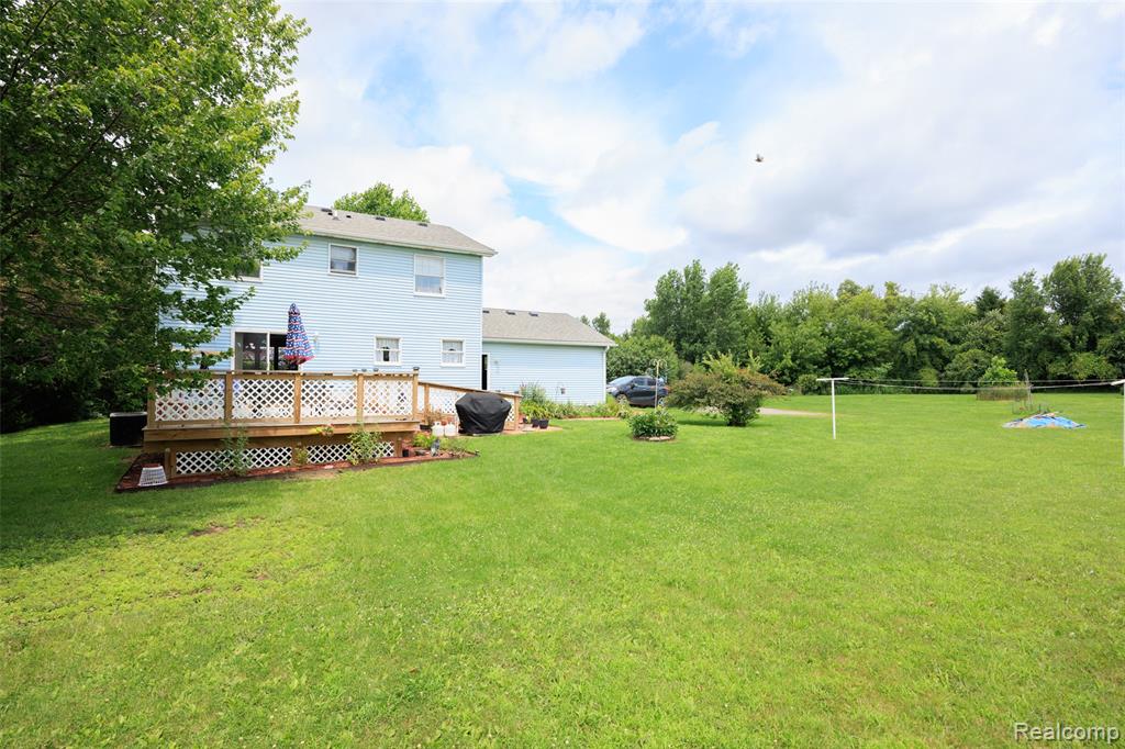 52909 10 Mile Road, South Lyon, MI 48178 — Photo 52