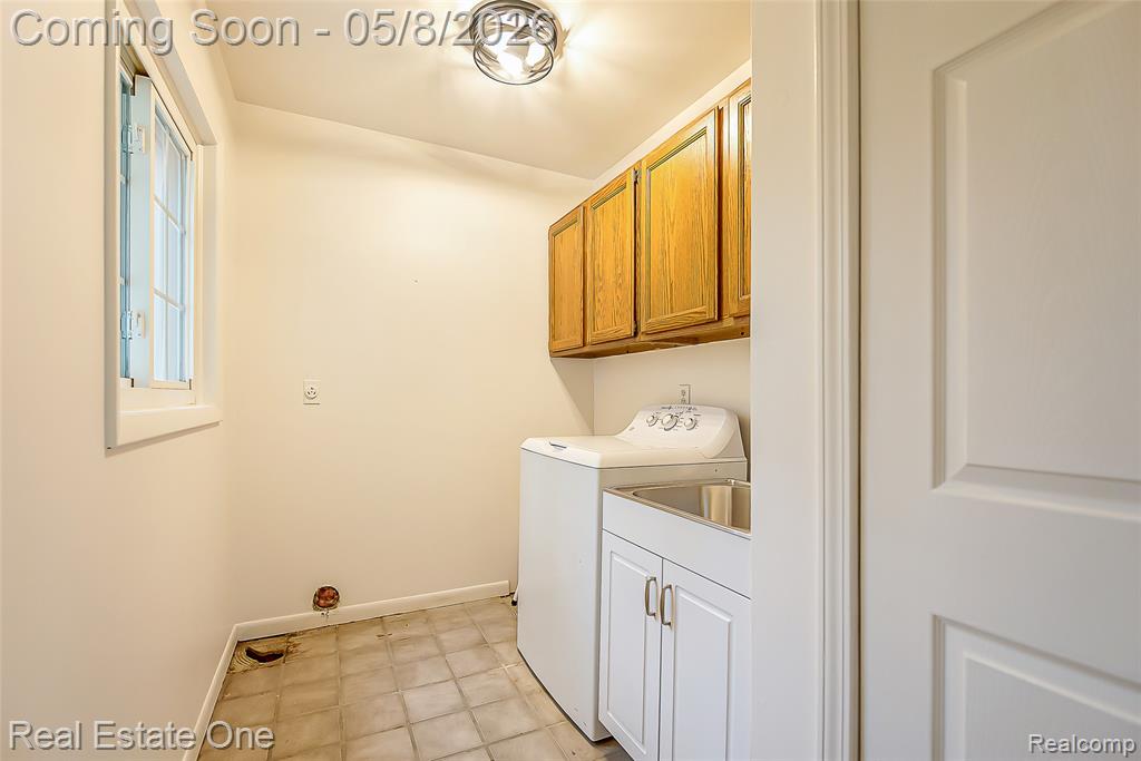 12909 Haven Drive, South Lyon, MI 48178 — Photo 12