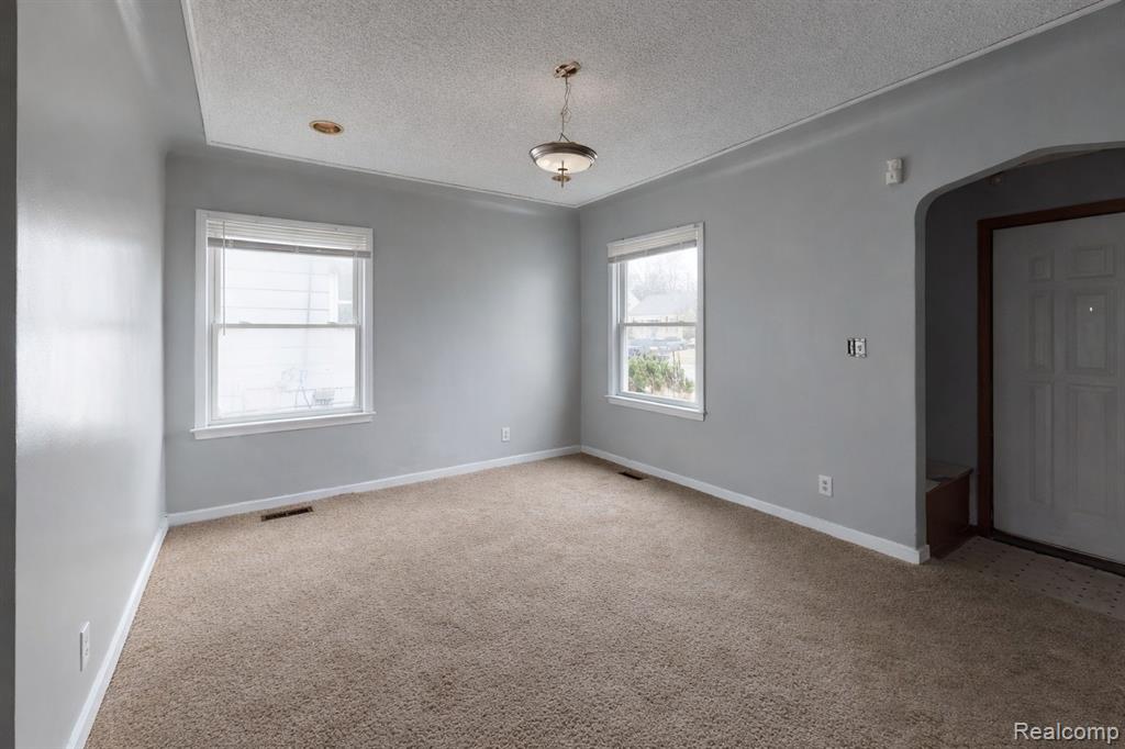20300 McCormick Street, Detroit, MI 48224 — Photo 4