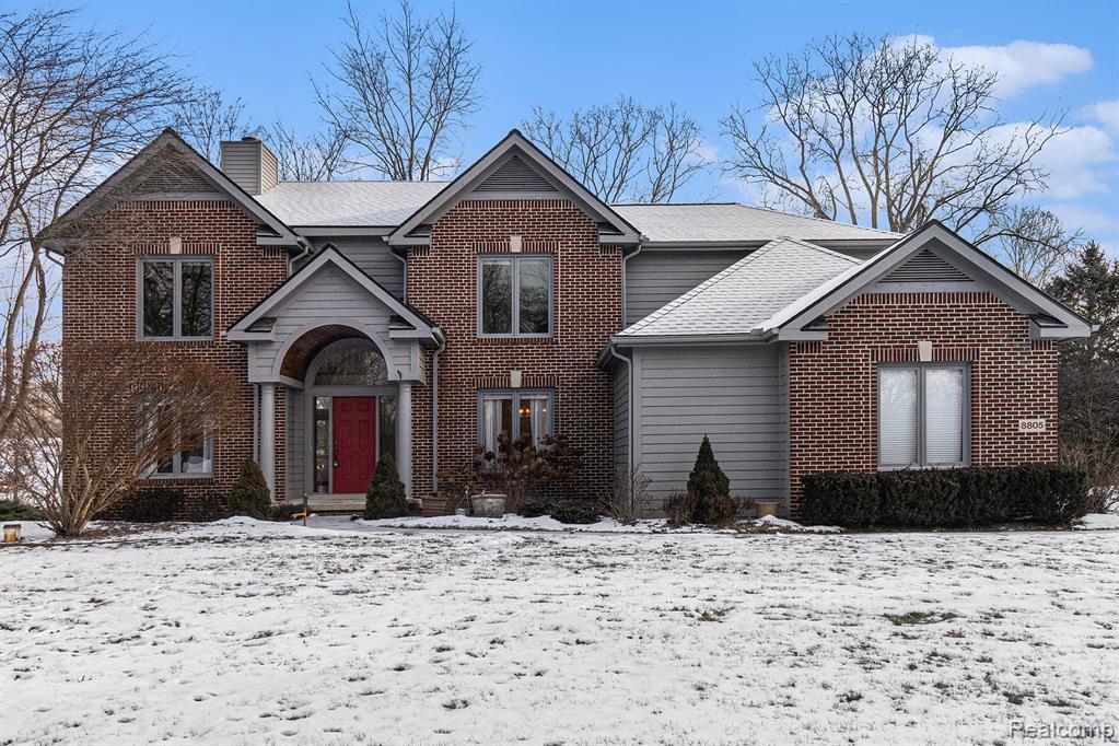 8805 Pebble Creek Drive, Pinckney, MI 48169 — Photo 2