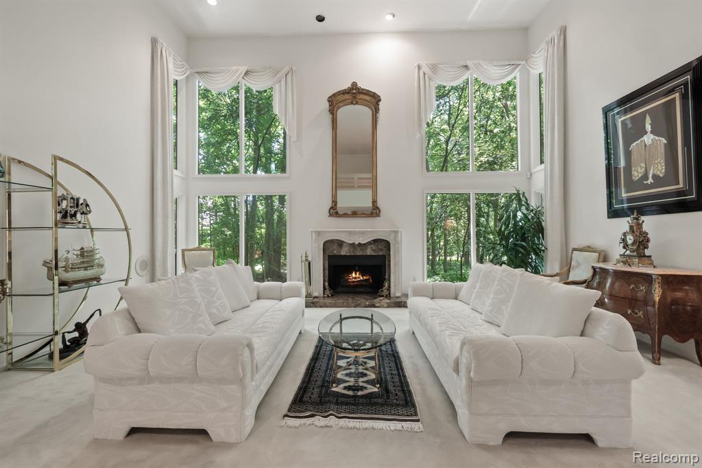 4730 Mirror Lake Drive, West Bloomfield, MI 48323 — Photo 5