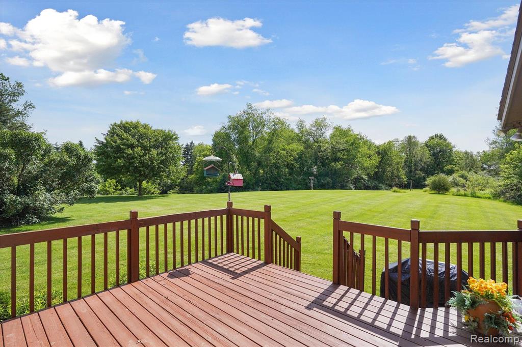 4747 WINDBERRY Lane, Milford, MI 48380 — Photo 35