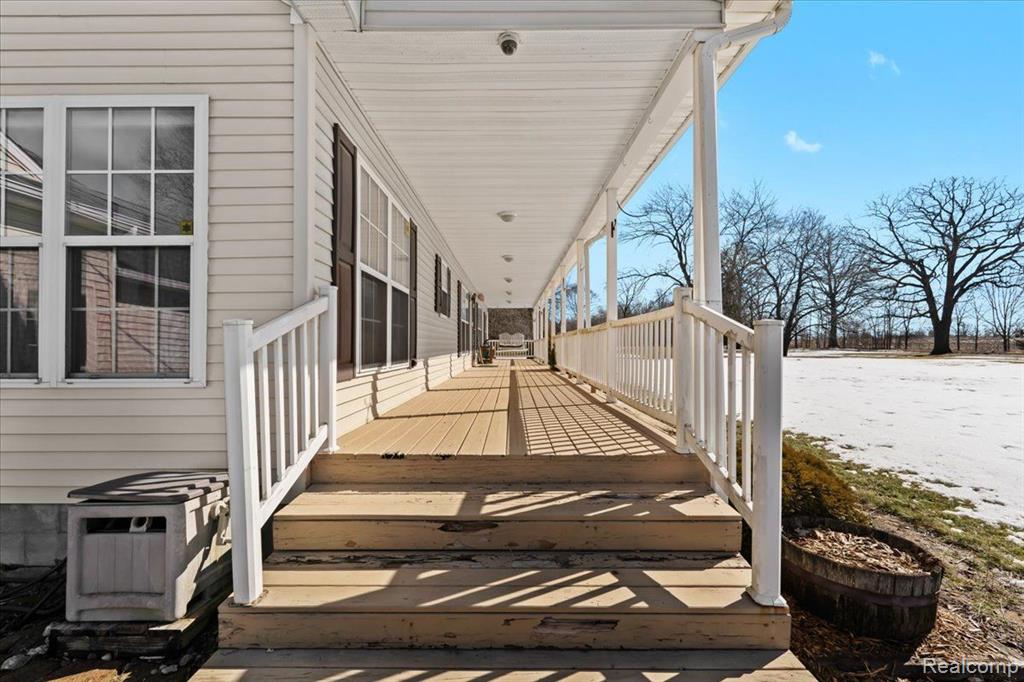 10772 ODELL Road, Fowlerville, MI 48836 — Photo 6