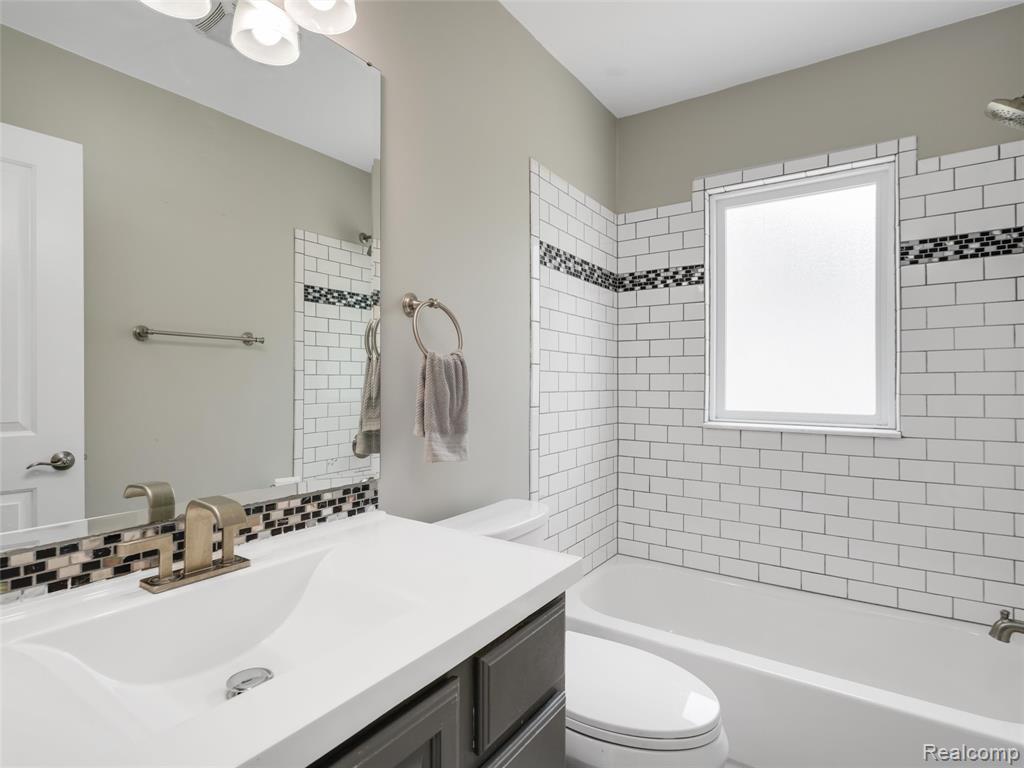 2798 Royal Avenue, Berkley, MI 48072 — Photo 18