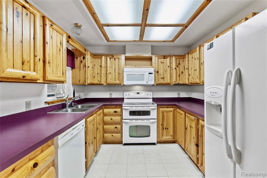 11154 Gale Road, Otisville, MI 48463 — Photo 3