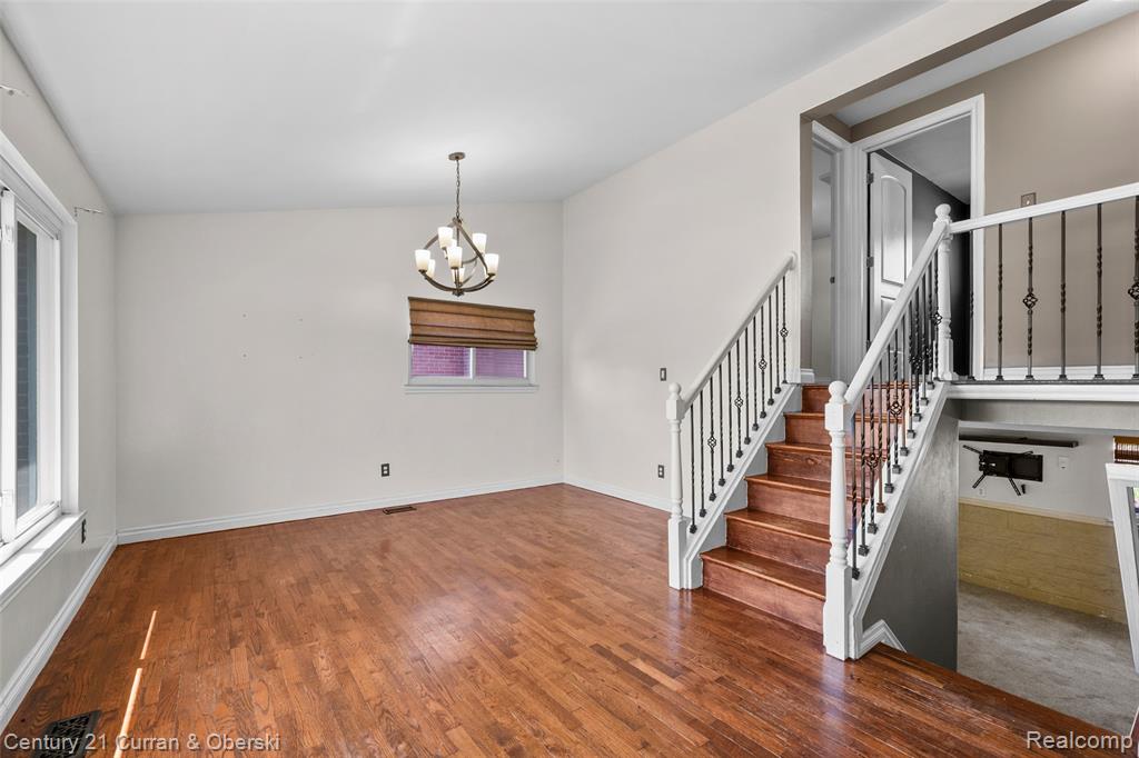 692 Easley Drive, Westland, MI 48186 — Photo 5