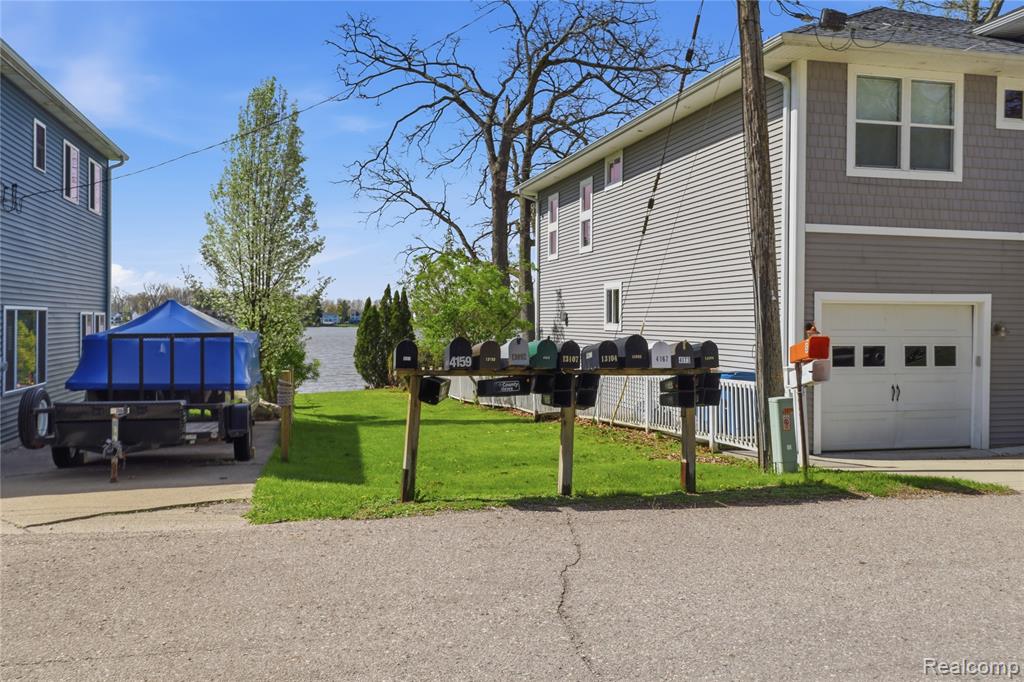 4168 Minnetonka Drive, Linden, MI 48451 — Photo 35