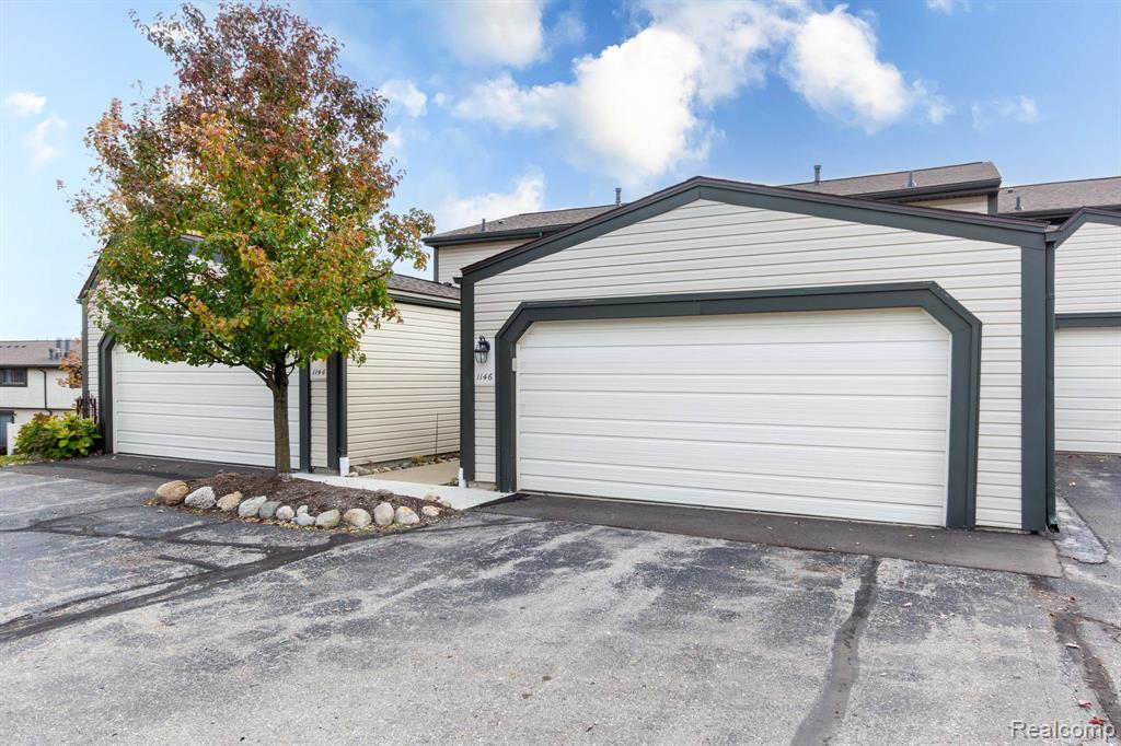 1146 Concord Court, Northville, MI 48167 — front exterior