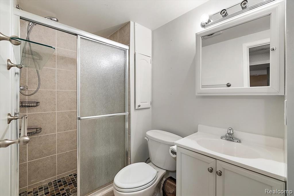 44800 Bayview Drive, 33, Novi, MI 48377 — Photo 41
