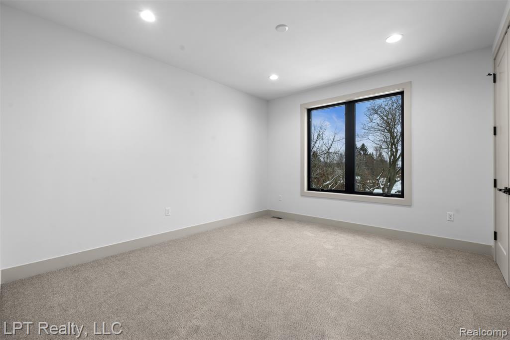 527 Walnut Street, Brighton, MI 48116 — Photo 29