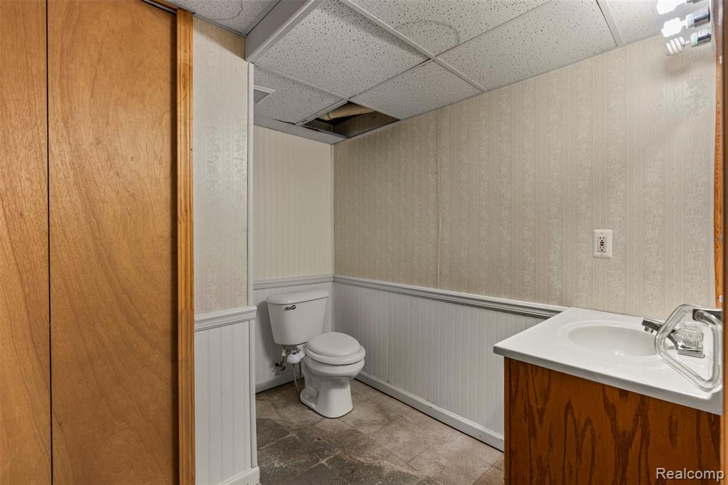 40553 Passmore Drive, Clinton Twp, MI 48038 — Photo 21