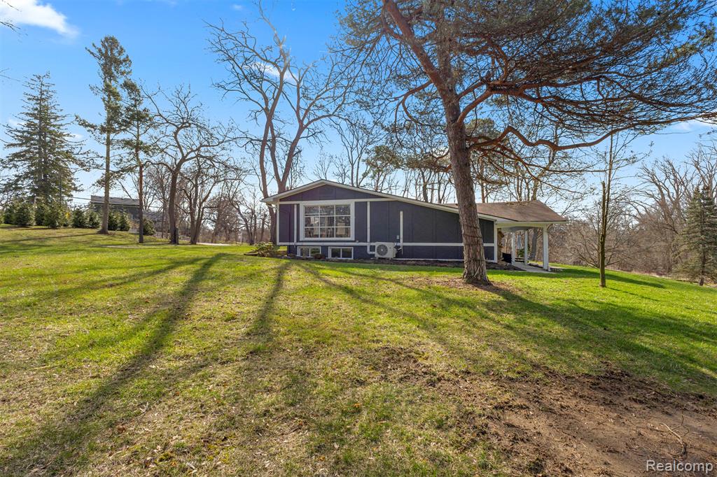 45401 W 9 Mile Road, Novi, MI — Photo 38