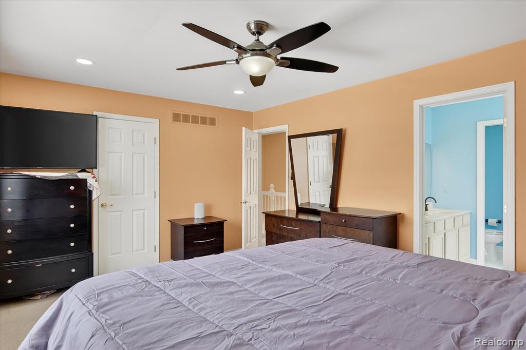 6857 Bridgemont Drive, Canton, MI 48187 — Photo 35