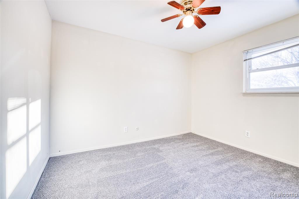 6942 Janet Street, Taylor, MI 48180 — Photo 21
