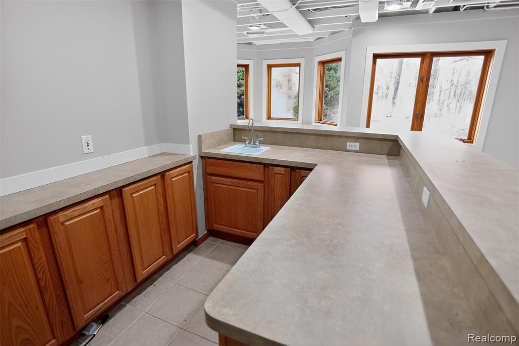 1960 Eastons Trail, Highland, MI — Photo 29
