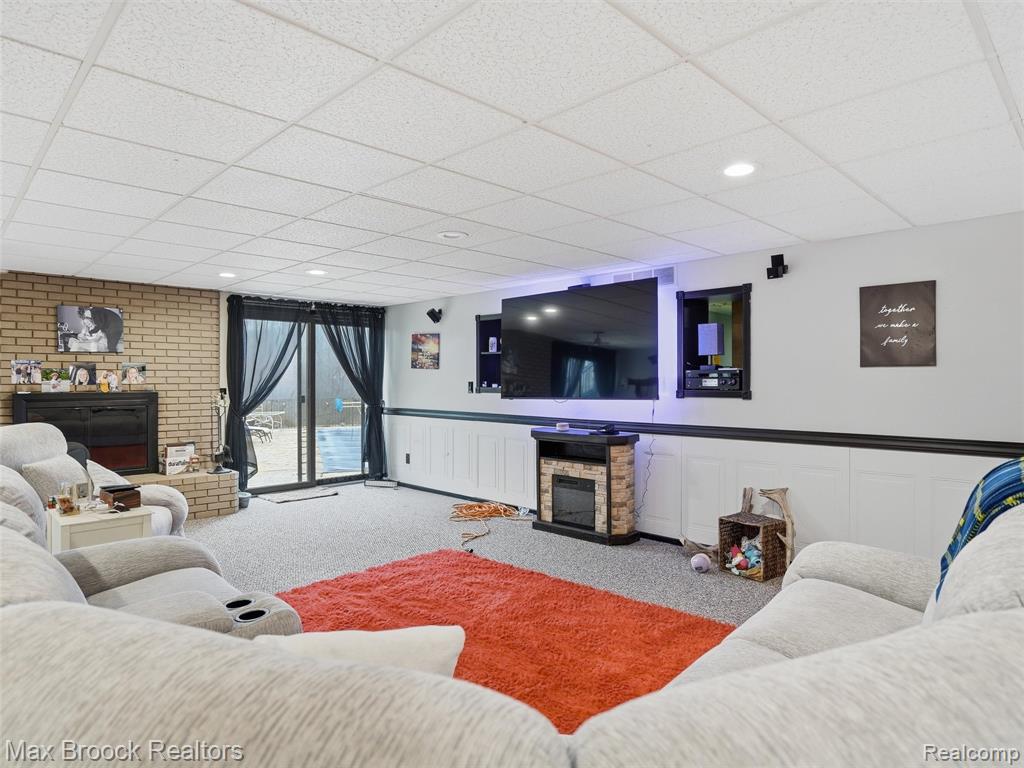 55618 Lordona Lane, Shelby Twp, MI 48315 — Photo 50