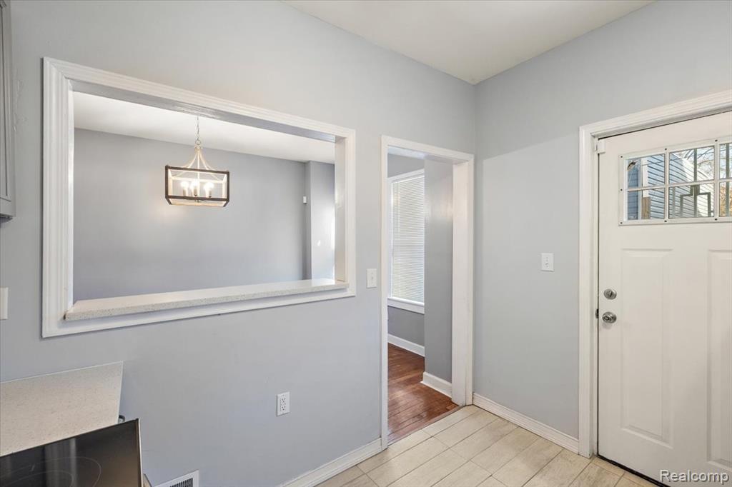 8214 Brush Street, Detroit, MI 48202 — Photo 17