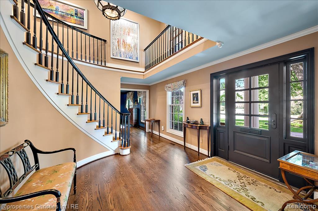 950 E Glengarry Circle, Bloomfield Hills, MI 48301 — Photo 8