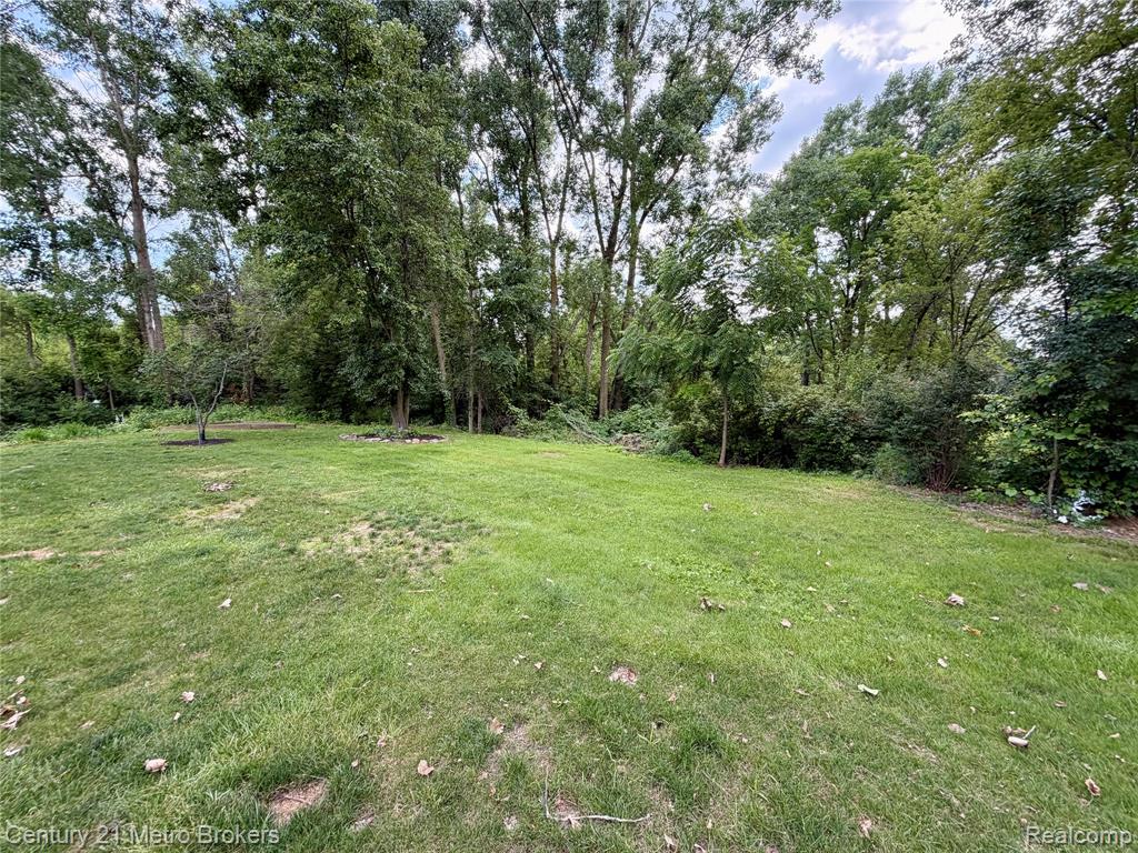 5484 Wakefield Road, Grand Blanc, MI 48439 — Photo 4