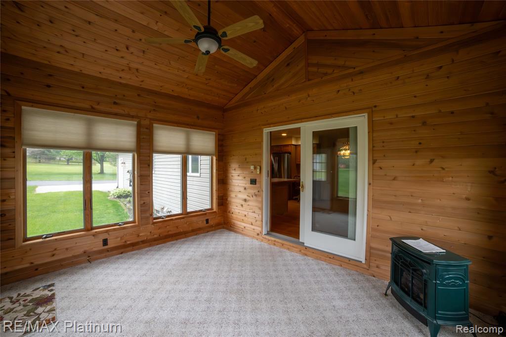 12987 Holtforth Road, Fenton, MI 48430 — Photo 10
