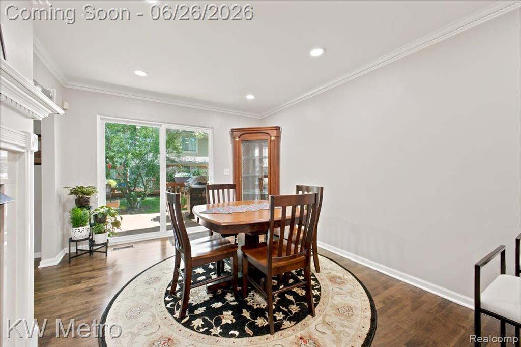 517 Macwilliams Lane, Royal Oak, MI 48067 — Photo 13
