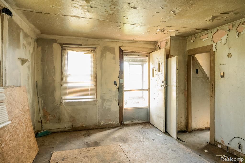 2561 Beals Street, Detroit, MI 48214 — Photo 5