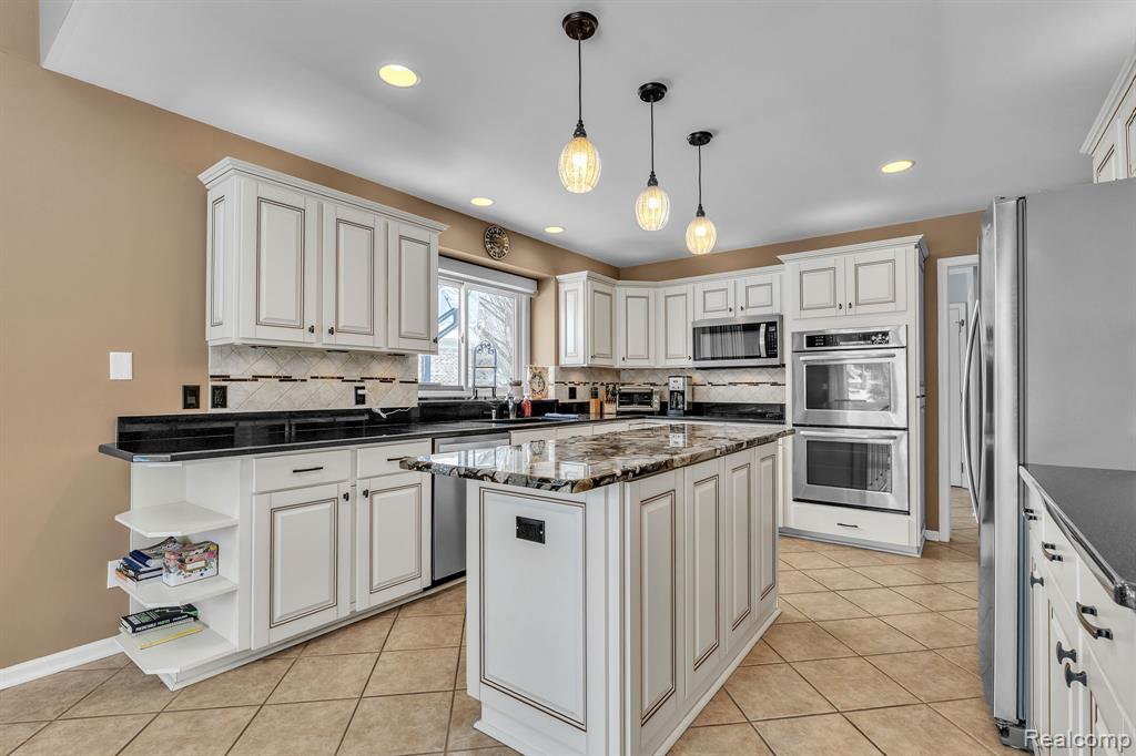 48123 Covington Court, Canton, MI, 48187