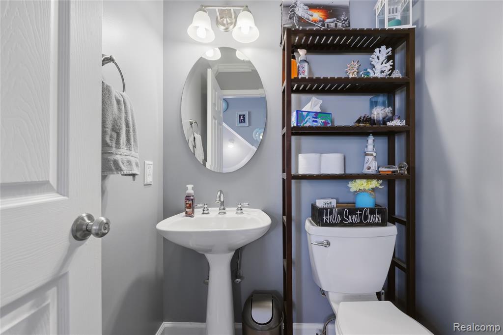 6003 Cedar Bend Drive, Clarkston, MI — Photo 22