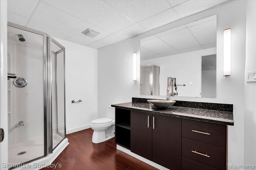 4156 Marlwood Drive, West Bloomfield, MI 48323 — Photo 20