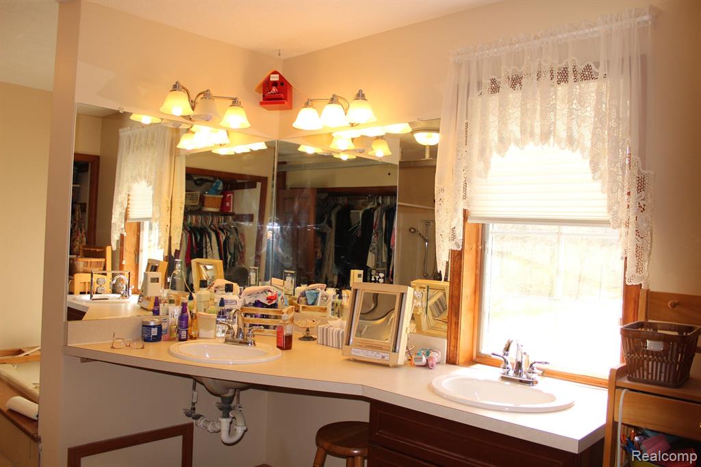 9307 MCAFEE Road, Montrose, MI 48457 — Photo 22