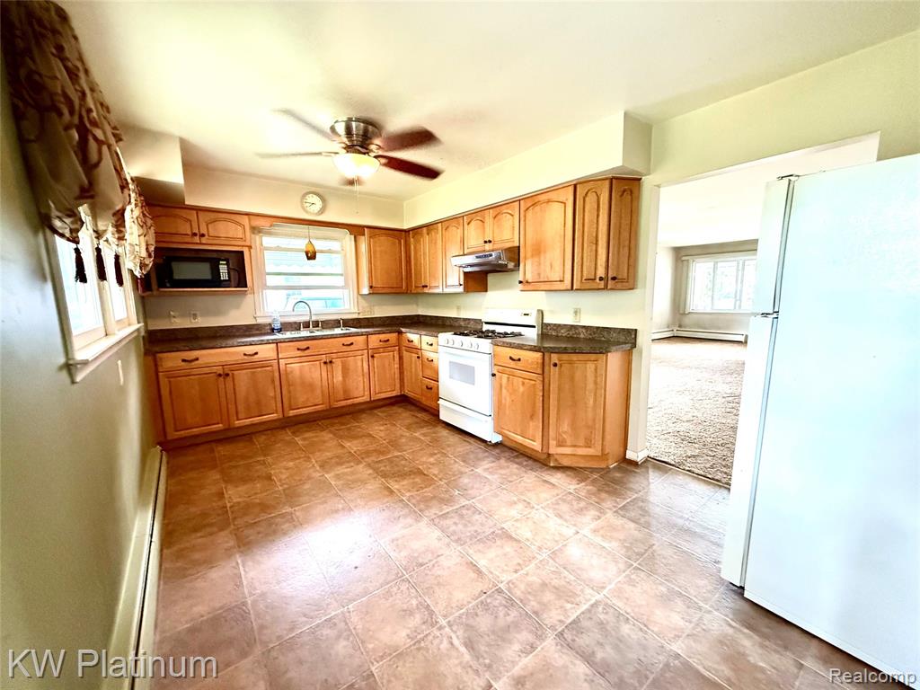 69258 N Forest Avenue, Richmond, MI 48062 — Photo 9