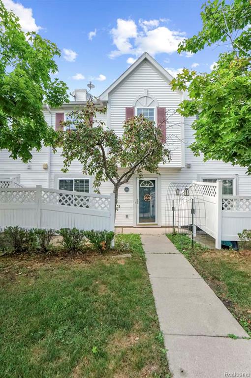 22051 Atlantic Pointe, Farmington Hills, MI 48336 — Photo 26