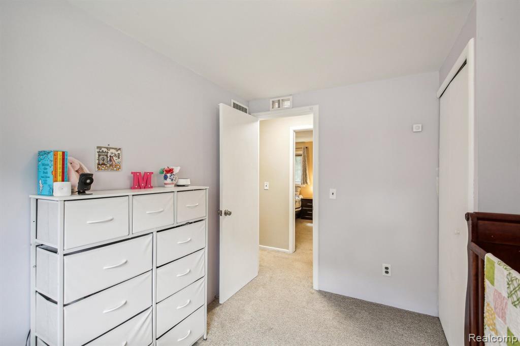 895 N CONKLIN Road, Lake Orion, MI 48362 — Photo 22