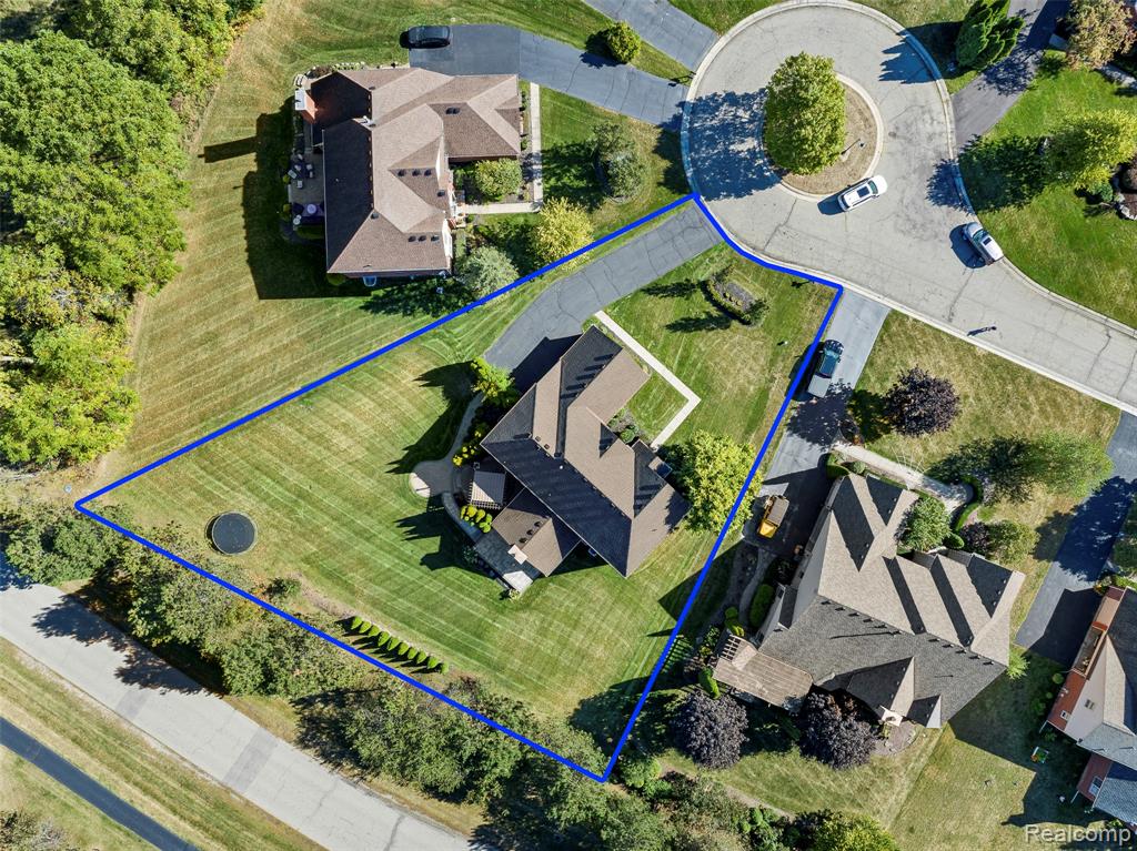 4476 Woodcliff Court, Rochester, MI 48306 — Photo 65