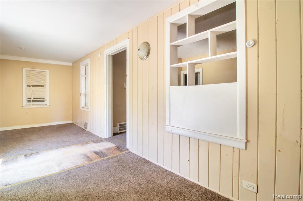 22118 Ulster Street - Photo 4