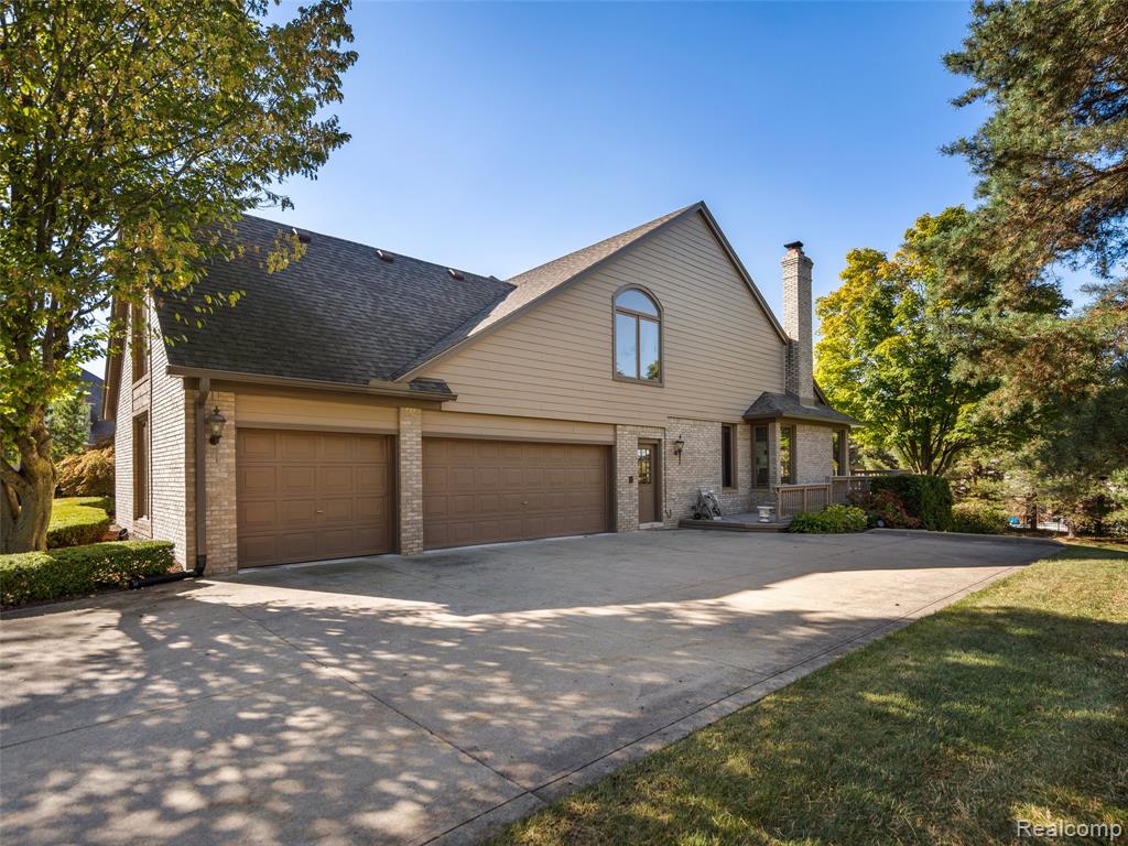 5724 Murfield Drive, Rochester, MI 48306 — Photo 7