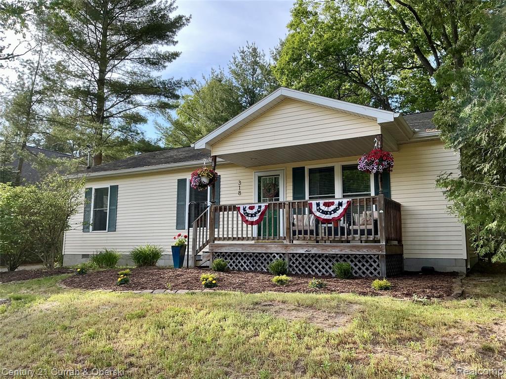 318 Elm Avenue, Roscommon, MI 48653 — Photo 32
