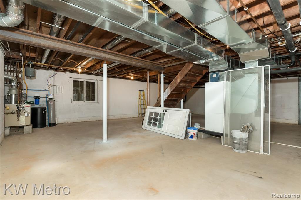 8665 Meskill Road, Columbus, MI — Photo 42