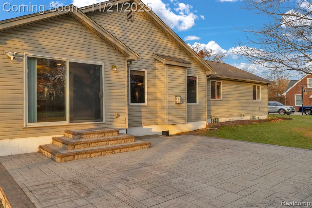 8224 Mary Ann Avenue, Shelby Twp, MI 48317 — Photo 36