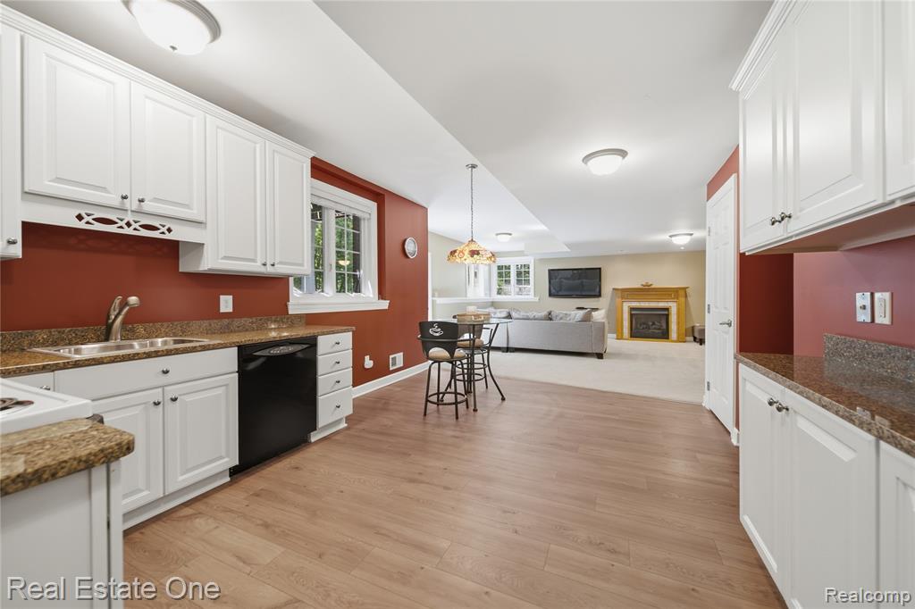 472 Timbermill Lane, Howell, MI 48843 — Photo 34