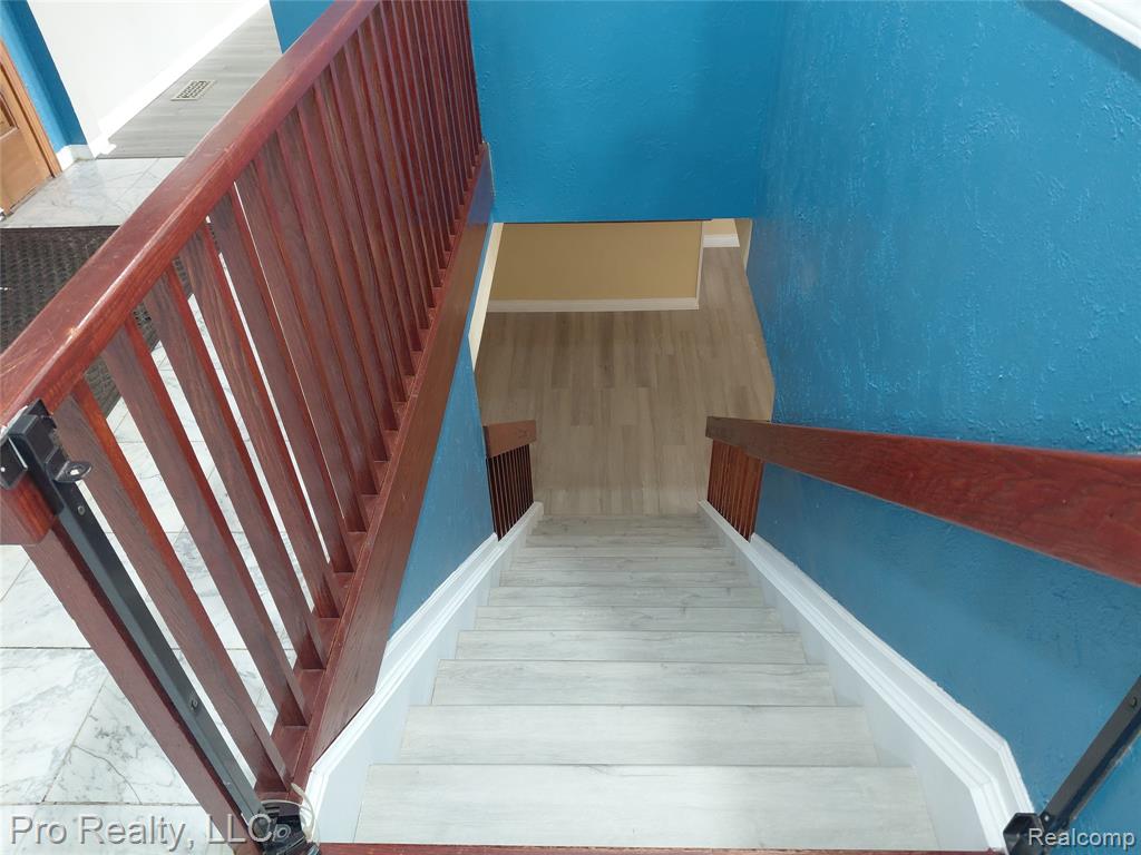 8445 Crestshire Drive, Ypsilanti, MI 48197 — Photo 19