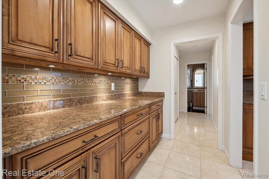5363 HIGH COURT Way, West Bloomfield, MI 48323 — Photo 17