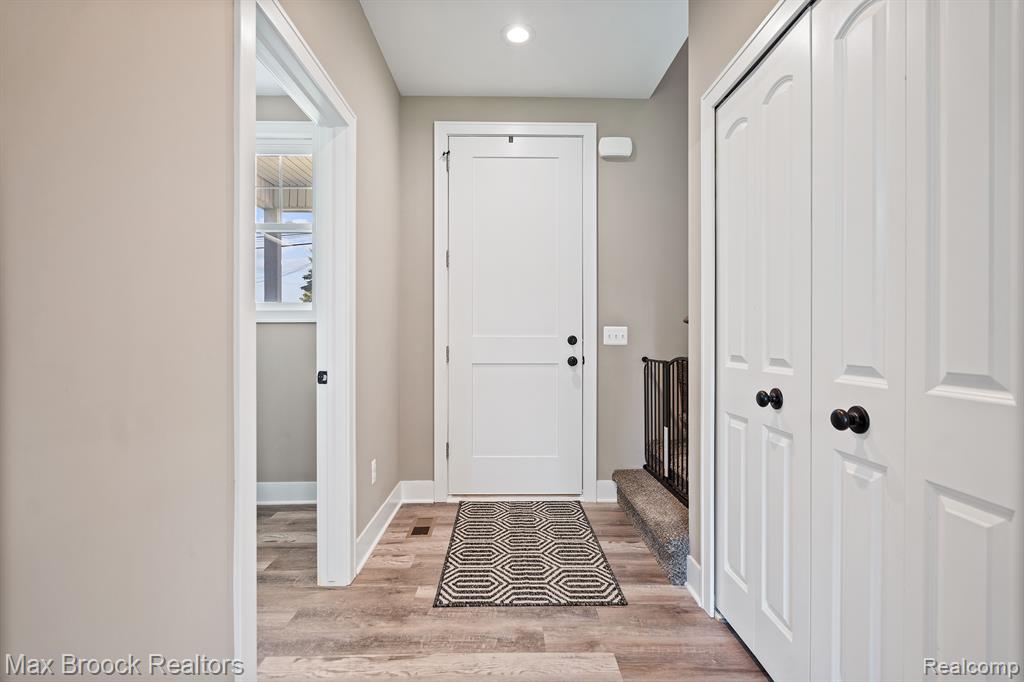 217 CLINTON Street, Romeo, MI 48065 — Photo 5