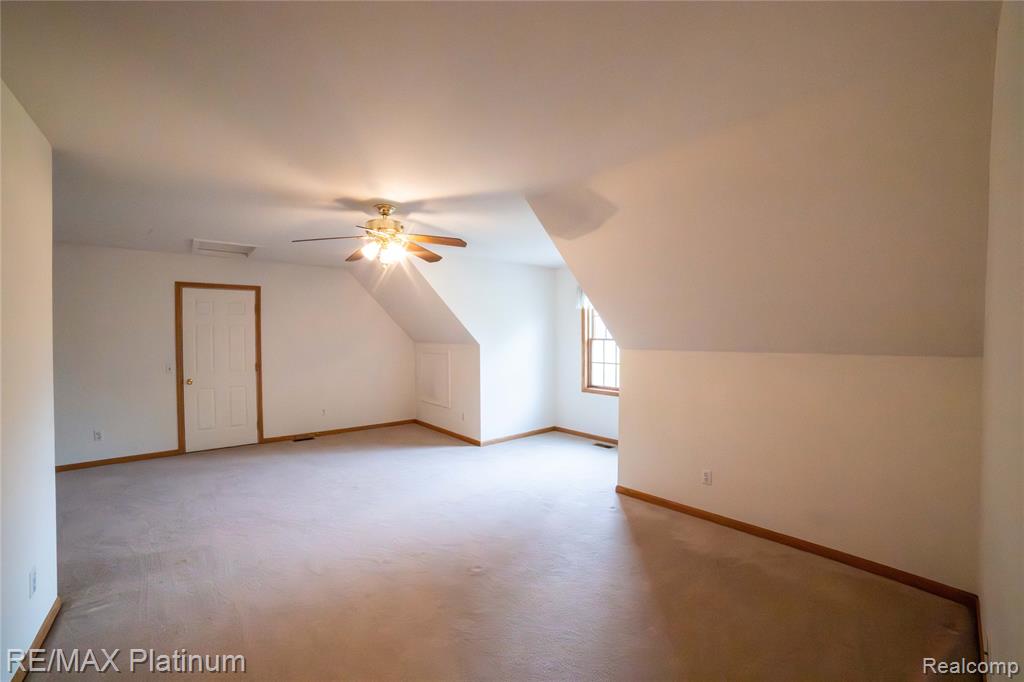 12987 Holtforth Road, Fenton, MI 48430 — Photo 17