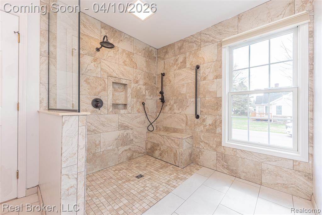 39836 Eagle Trace Drive, Northville, MI 48168 — Photo 22