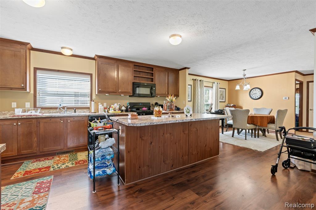 3544 Midsummer Lane - Photo 4