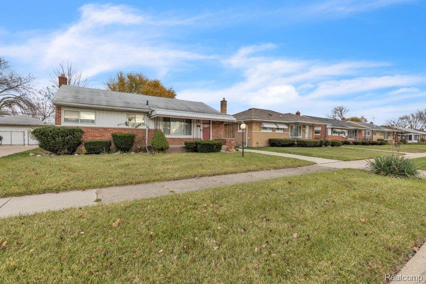 4941 Julius Boulevard, Westland, MI 48186 — Photo 2