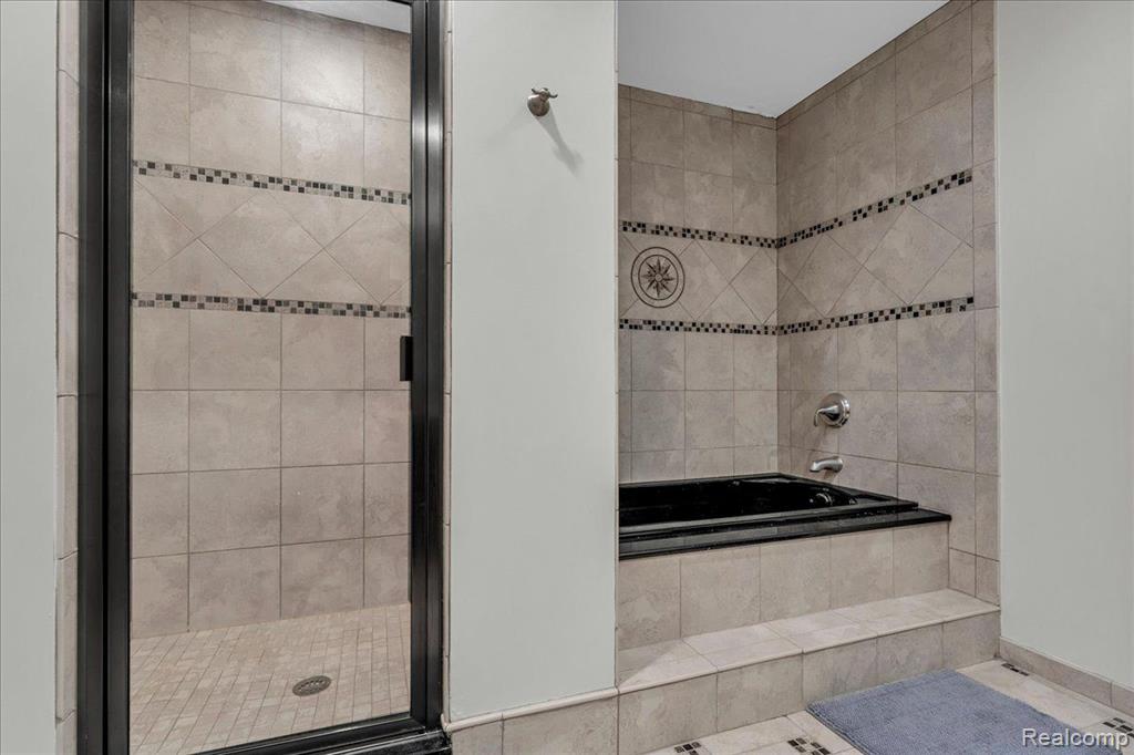 6115 GRATIOT Avenue, St. Clair, MI 48079 — Photo 37