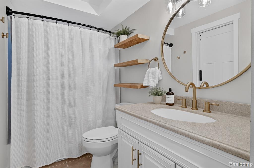 1037 Miami Avenue, Waterford, MI 48327 — Photo 19